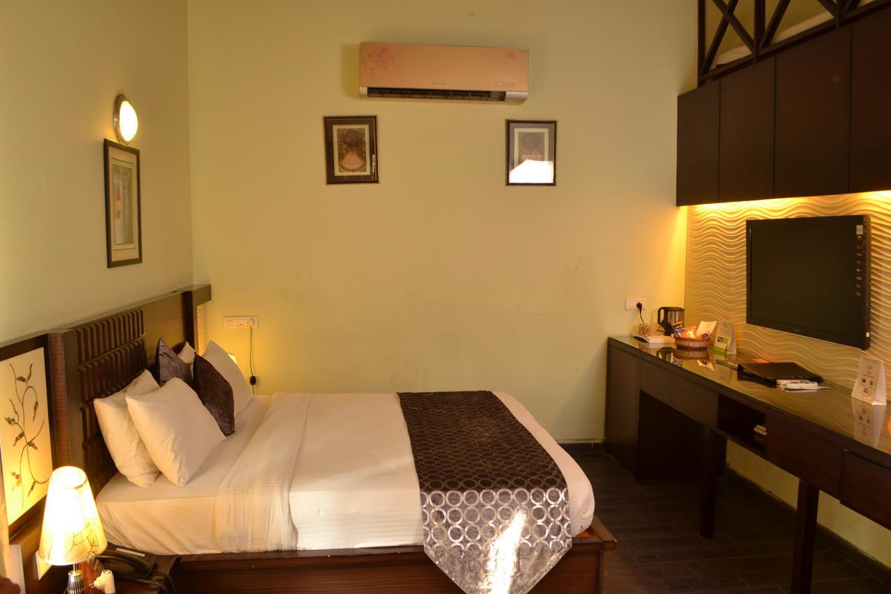 Corbett Wild Iris Spa And Resort Ramnagar  Esterno foto
